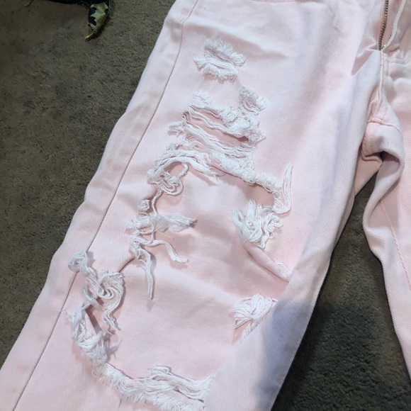 Pink Ripped design Pants - Picture 3 of 6